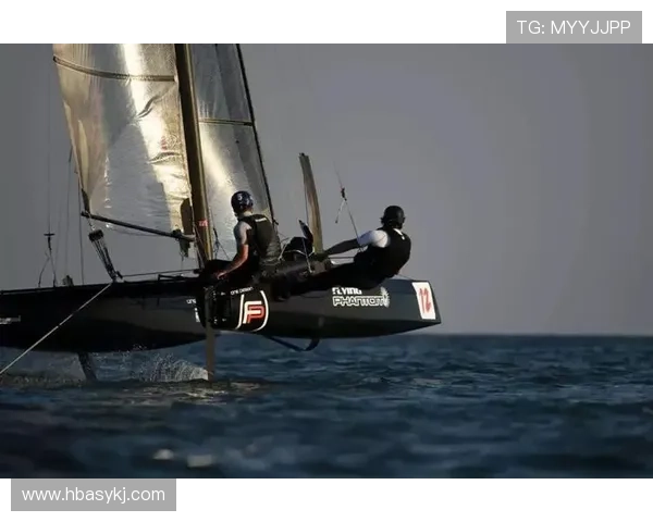 西安足球队强势领跑联赛积分榜以82分稳居第一 西安足球队强势领跑联赛积分榜以82分稳居第一